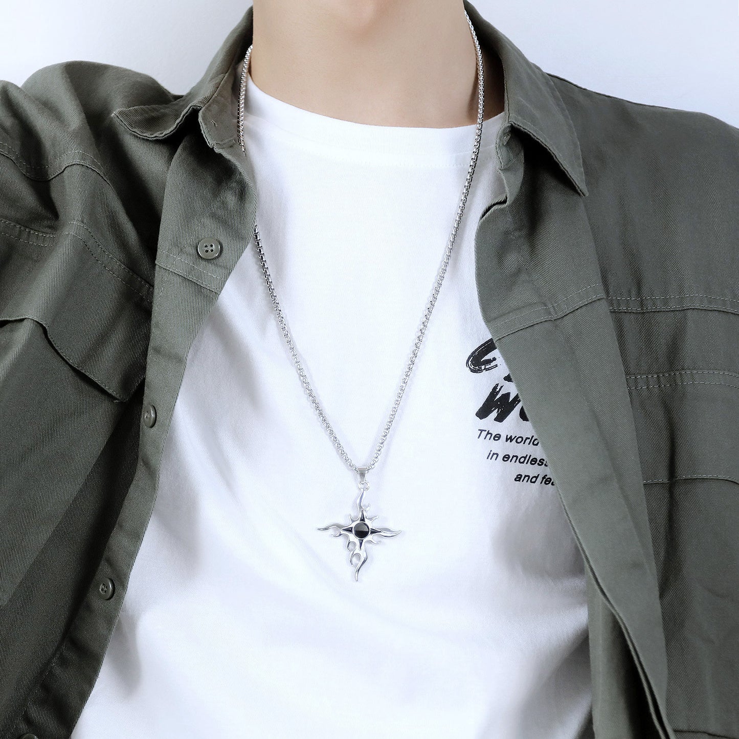 Korean Version Of Simple Wild Sunflower Alloy Pendant Men And Women Necklace
