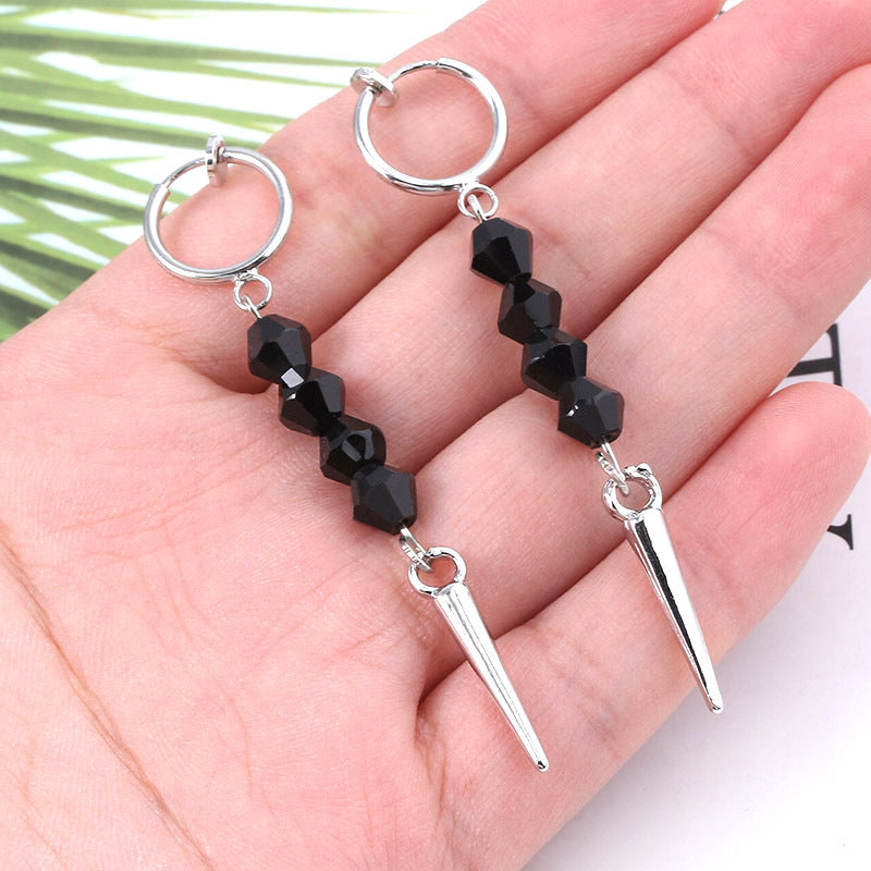 Men's ear clips need no piercings