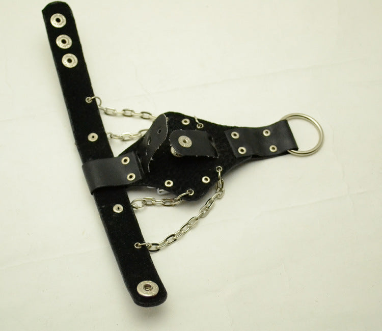 Skull rivet belt watch