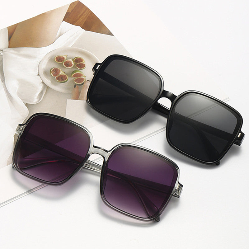 Men And Women With Fashion Simple Sunglasses