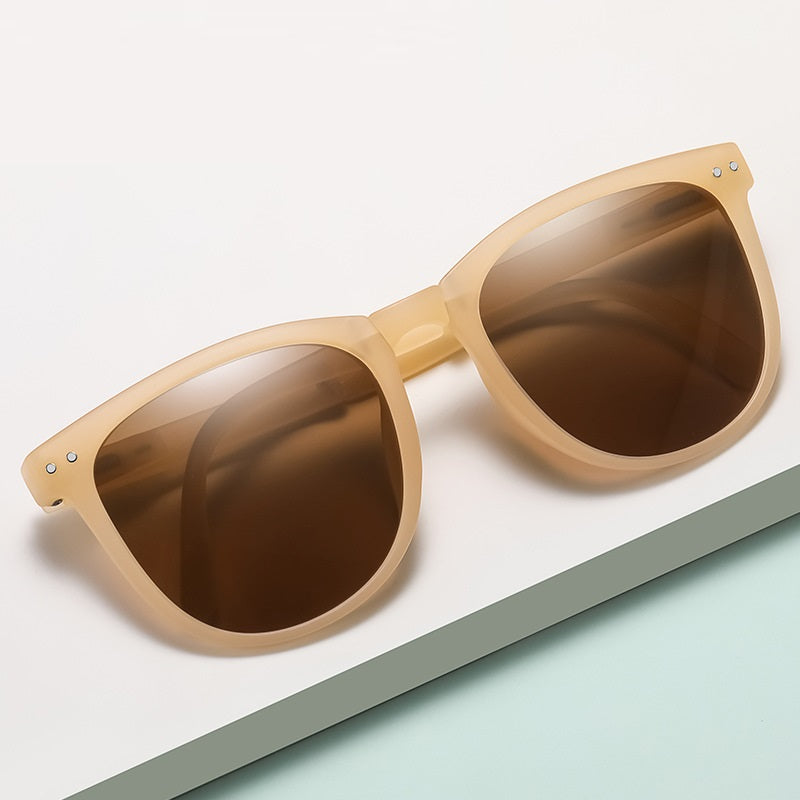 Men And Women Retro Square Polarized Folding Sunglasses