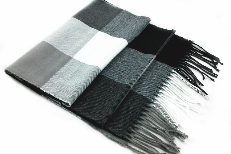 New England style sub Babage classic fashion all-match cashmere scarf for men wholesale manufacturers