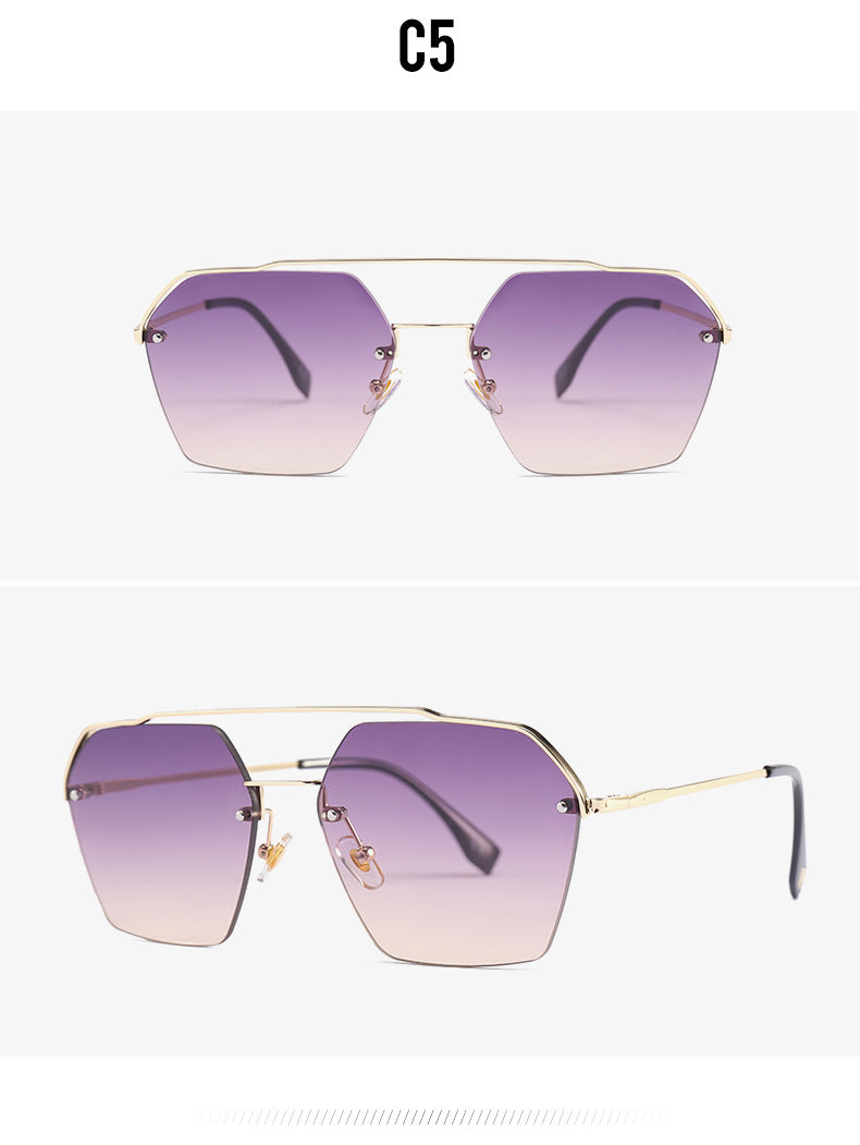 Gafas de sol de doble haz para mujer.