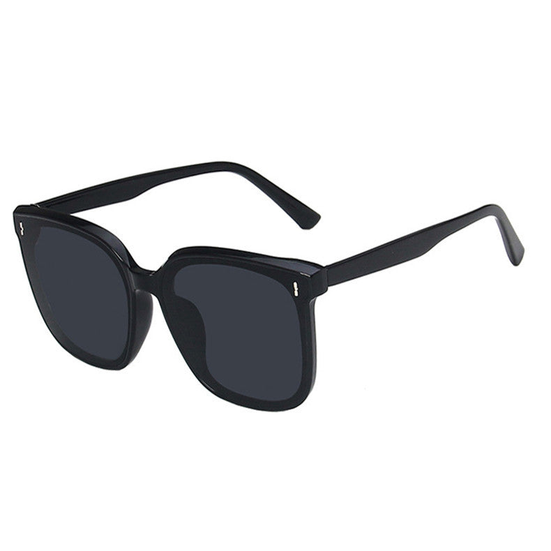 Gafas nuevas Gafas de sol para hombres y mujeres Gafas de sol con montura negra