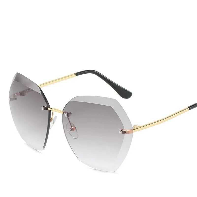 Gafas de sol con tachuelas de diamantes para mujer, gafas de sol anti-gafas de sol a la moda para mujer, gafas de viaje para conducir con cara redonda, tendencia coreana