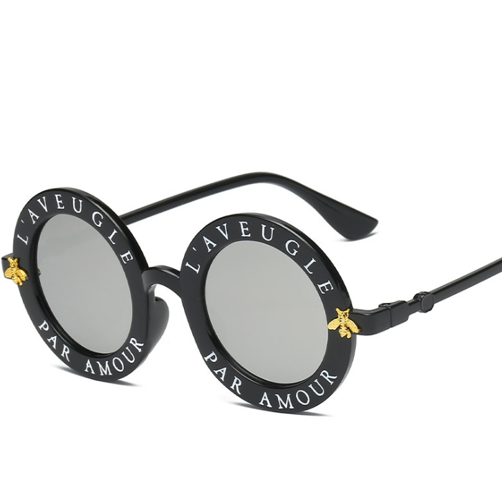 BOYSEEN Retro Round Sunglasses English Letters Little Bee Sun Glasses Men Women Brand Glasses Designer Fashion Male Female 15981