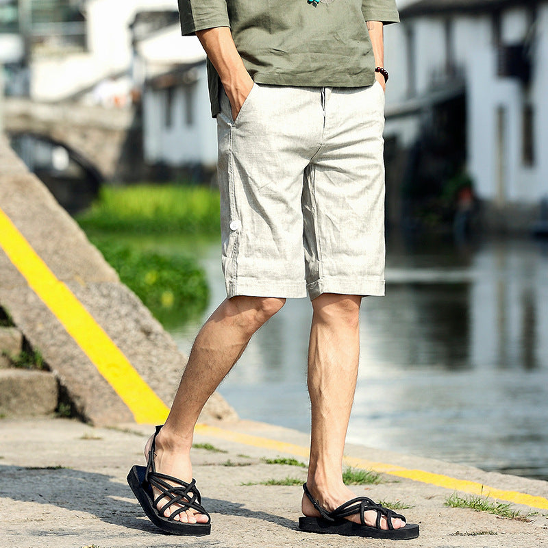 Nuevos pantalones cortos de lino para hombre.