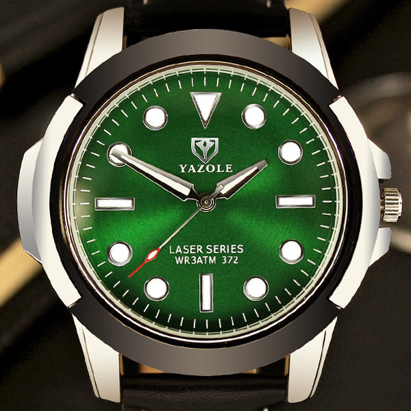 372 Relojes de cuarzo de la marca YAZOLE, relojes deportivos no mecánicos para hombres, relojes luminosos de la serie Ghost verde