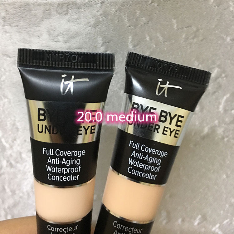 Crema correctora debajo de los ojos Base de maquillaje facial cobertura completa