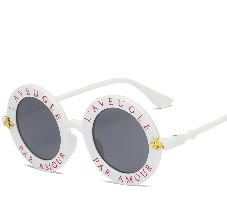 BOYSEEN Retro Round Sunglasses English Letters Little Bee Sun Glasses Men Women Brand Glasses Designer Fashion Male Female 15981