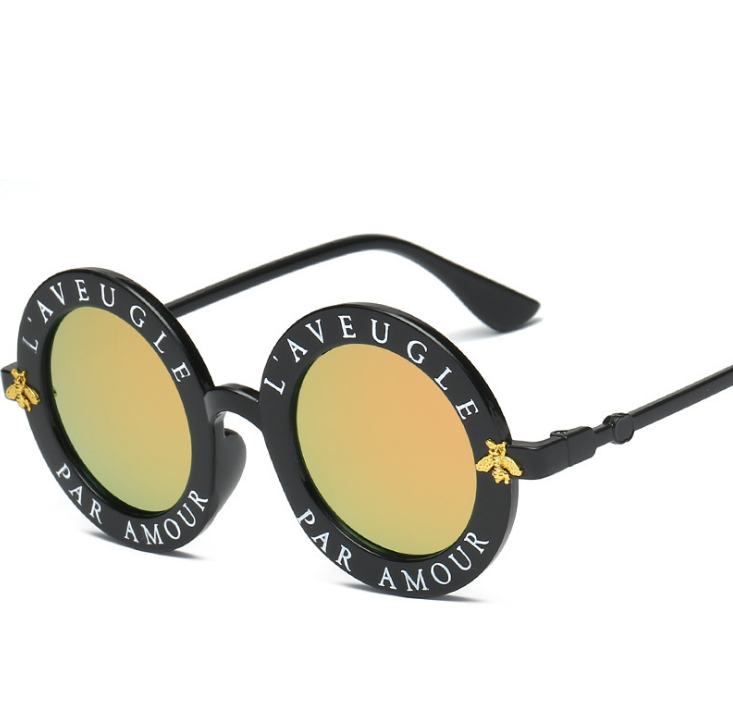 BOYSEEN Retro Round Sunglasses English Letters Little Bee Sun Glasses Men Women Brand Glasses Designer Fashion Male Female 15981
