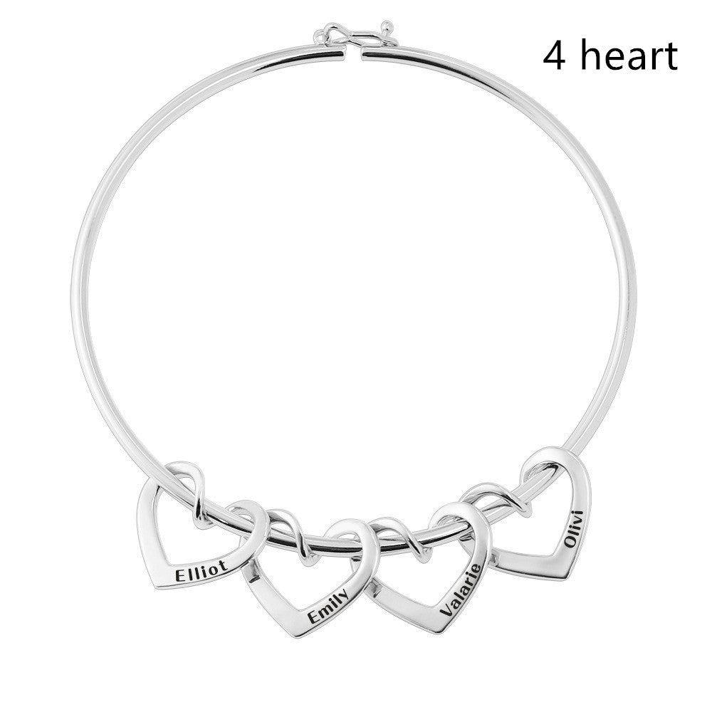 pulsera piercing curvada con forma de corazón de melocotón