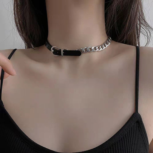 Collares de gargantilla de cuero con cadena cubana de acero titanio punk para mujer