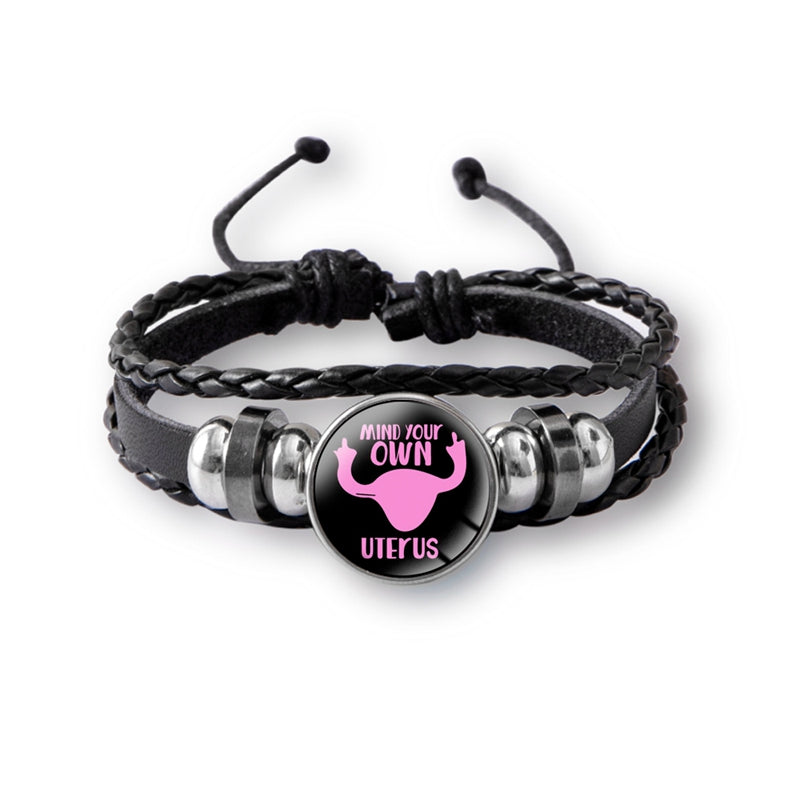 Mind Your Own Uterus Pulsera con dije de botón a presión de vidrio, pulseras de cuero multicapa Vintage para mujeres y hombres