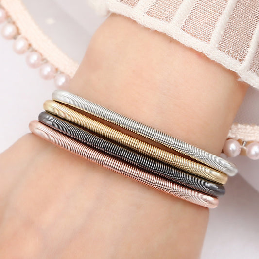 4.2mm Carbon Steel Spring Coil Bracelet For Women