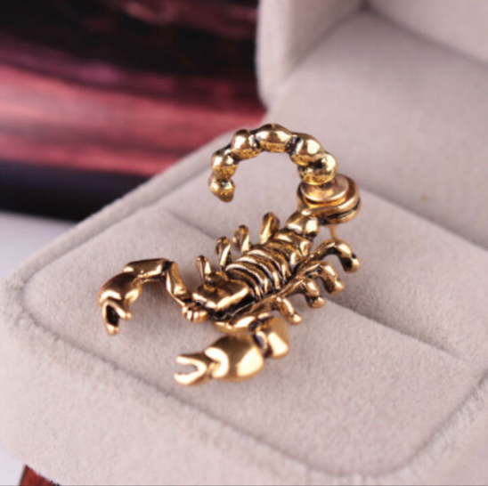 Three-dimensional Animal Scorpion Piercing Earrings